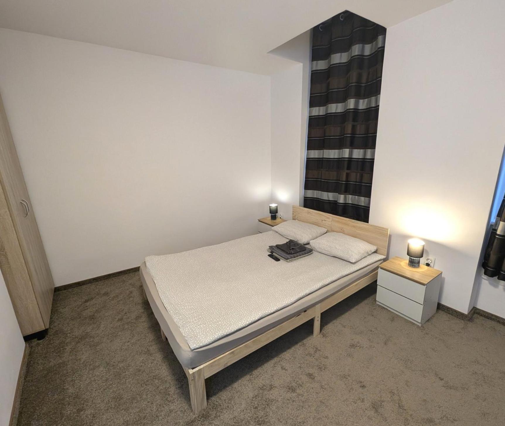 Sandor Central Studio Apartment Târgu-Mureş Exterior foto